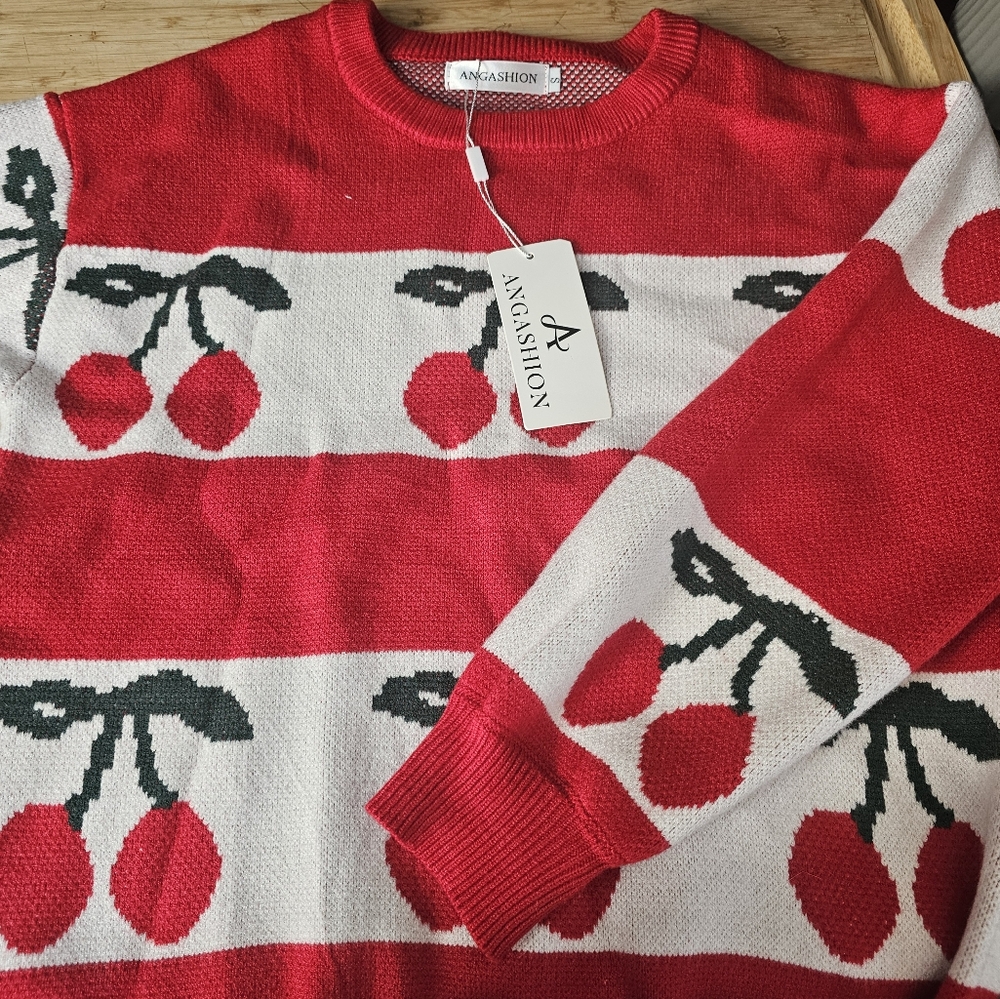 NWT CHERRY Intarsia Sweater Small Womens 😀 - Picture 6 of 6